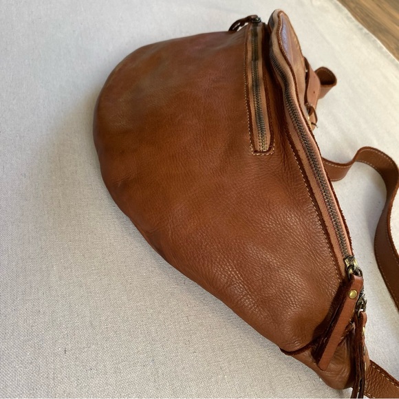 La Via Firenze Made In Italy Genuine Leather Slouchy Hobo Bag - Picture 7 of 15